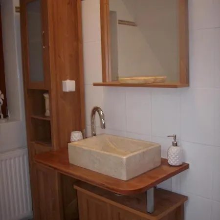 Bed & Breakfast Gaestehaus Maxltoni *