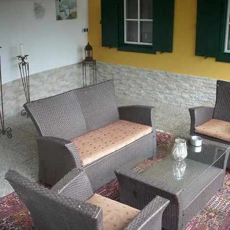 Bed & Breakfast Gaestehaus Maxltoni