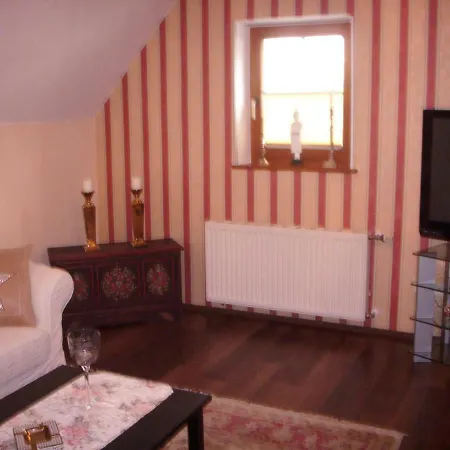 Bed & Breakfast Gaestehaus Maxltoni