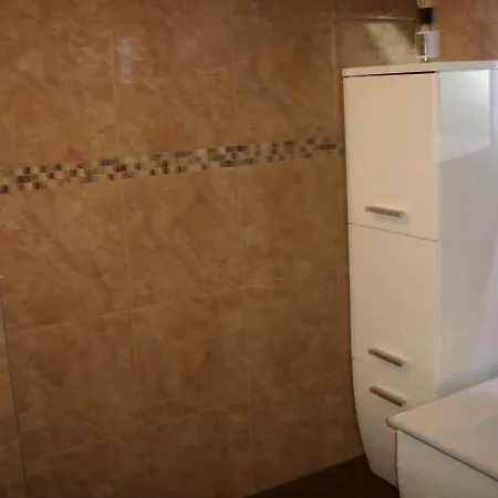 Gaestehaus Maxltoni Bed & Breakfast